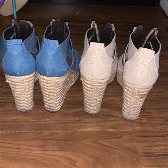 Two pairs of wedges - Picture 2 of 2